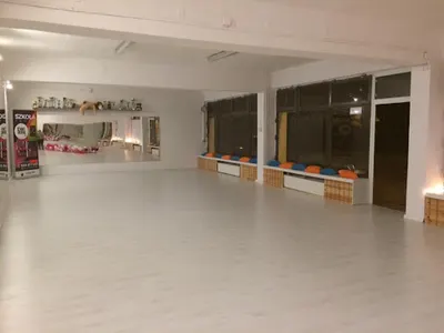 Szkoła Tańca Dance Crew